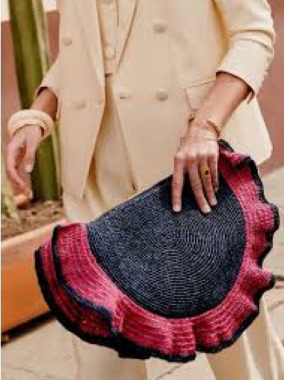 Sezane Mila Clutch Bag Embroidered Ruffle Purse Raffia Navy Pink Marine Rare